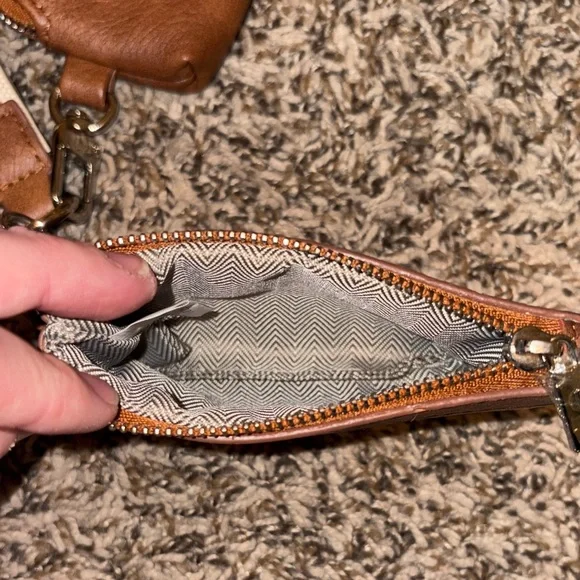 Brown and Cream Key & Card Holder Set - Picture 5 of 7